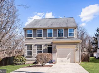 513 Lee Dr, Catonsville, MD 21228