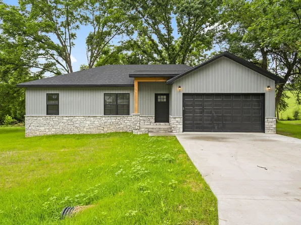 804 Iris Ave, Crane, MO 65633