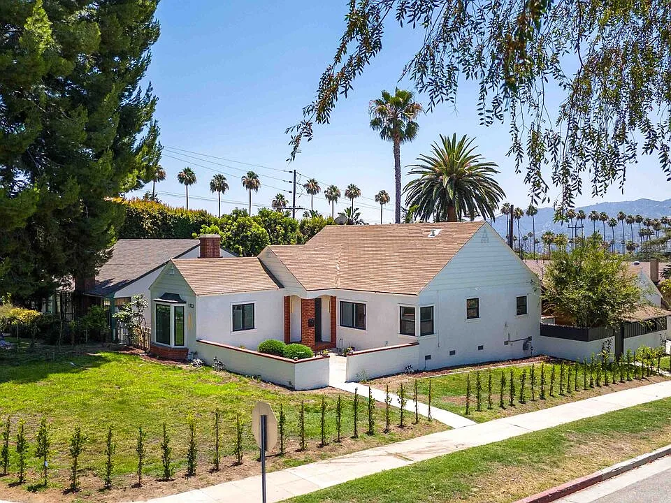 1722 Bel Aire Dr