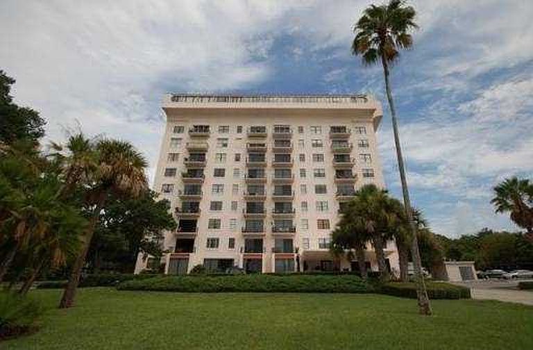 1st image of 2109 Bayshore Blvd Unit 206