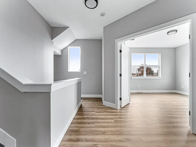 1518 Ingalls St — Photo 15