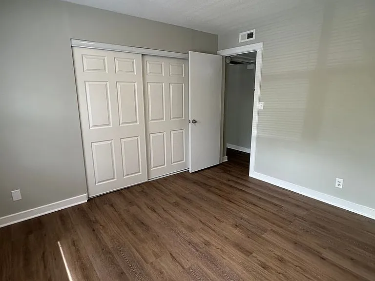 2263 US 52 W — Photo 7