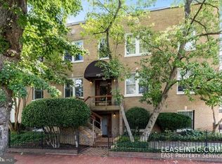 220 13th St SE APT 15, Washington, DC 20003