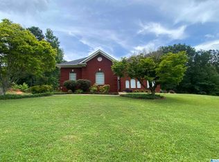 1237 Buena Vista Dr, Sylacauga, AL 35151