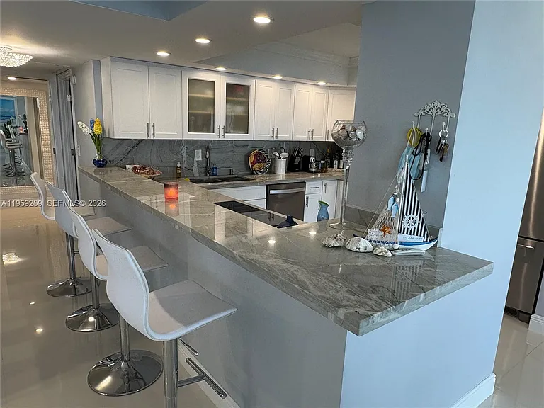 2030 S Ocean Dr #1812 — Photo 9