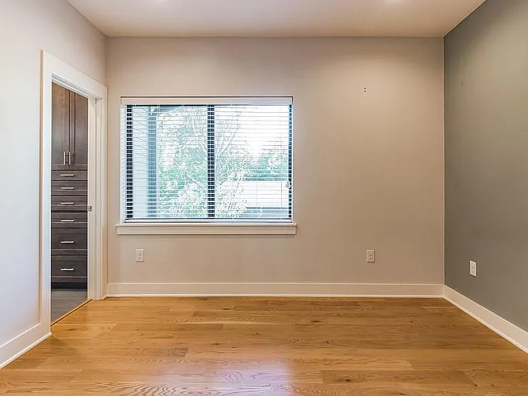 5611 William Holland Ave #D — Photo 12