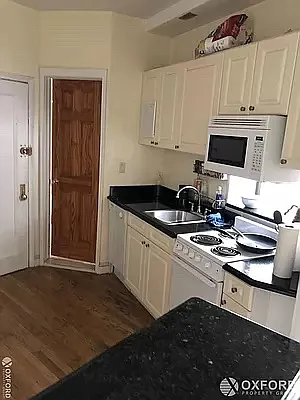 Rented by Oxford Property Group | media 68