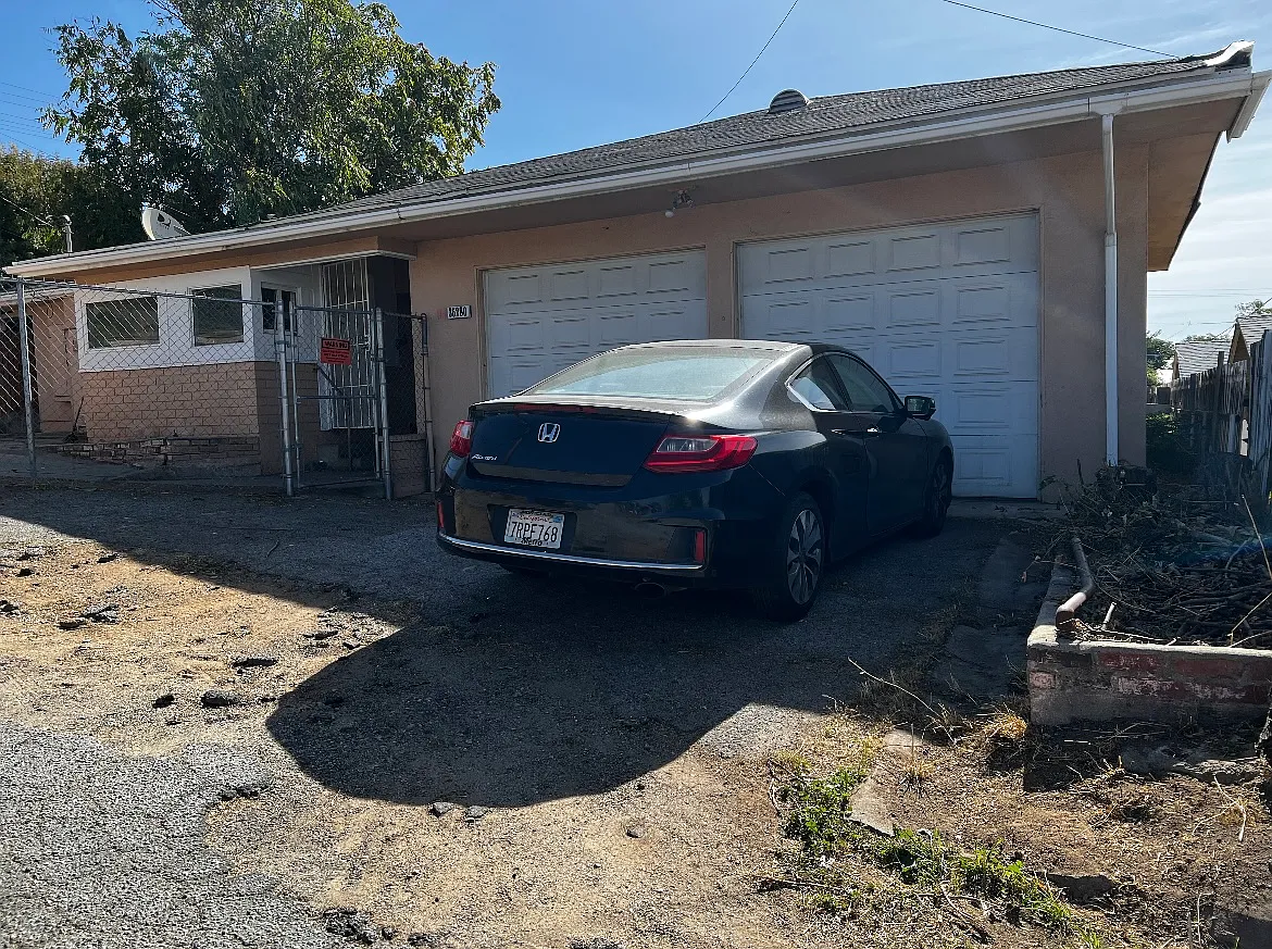 35280 Avenue A — Photo 2