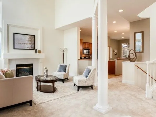 2399 132nd Ave SE, Bellevue, WA 98005