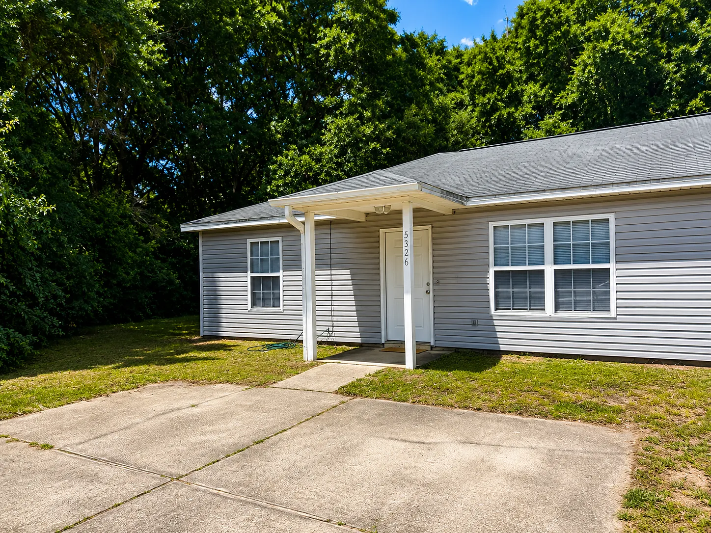 2 bed, 896 sqft, $1,250 — Photo 3