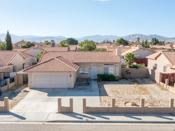 5856 Charlotte Pl, Palmdale, CA 93552