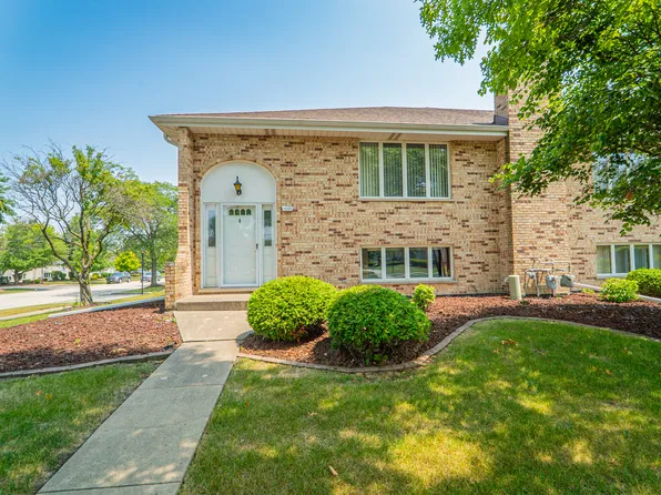 15305 73rd Ave #5, Orland Park, IL 60462