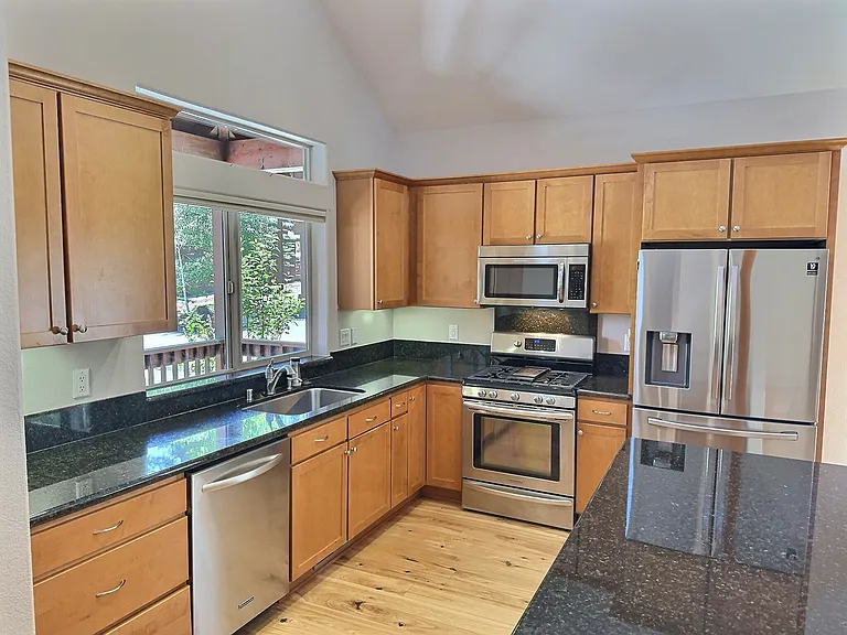 10208 Kylan Creek Ct — Photo 5