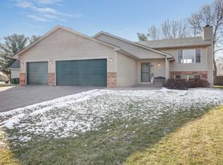 1359 104th Ave NW, Coon Rapids, MN 55433