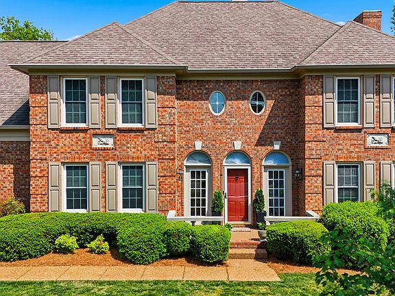 3rd image of 509 Averwater Ct