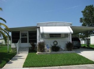 3247 Hampshire Dr, Holiday, FL 34690