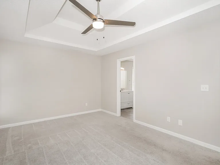 254 Hillandale Dr — Photo 10