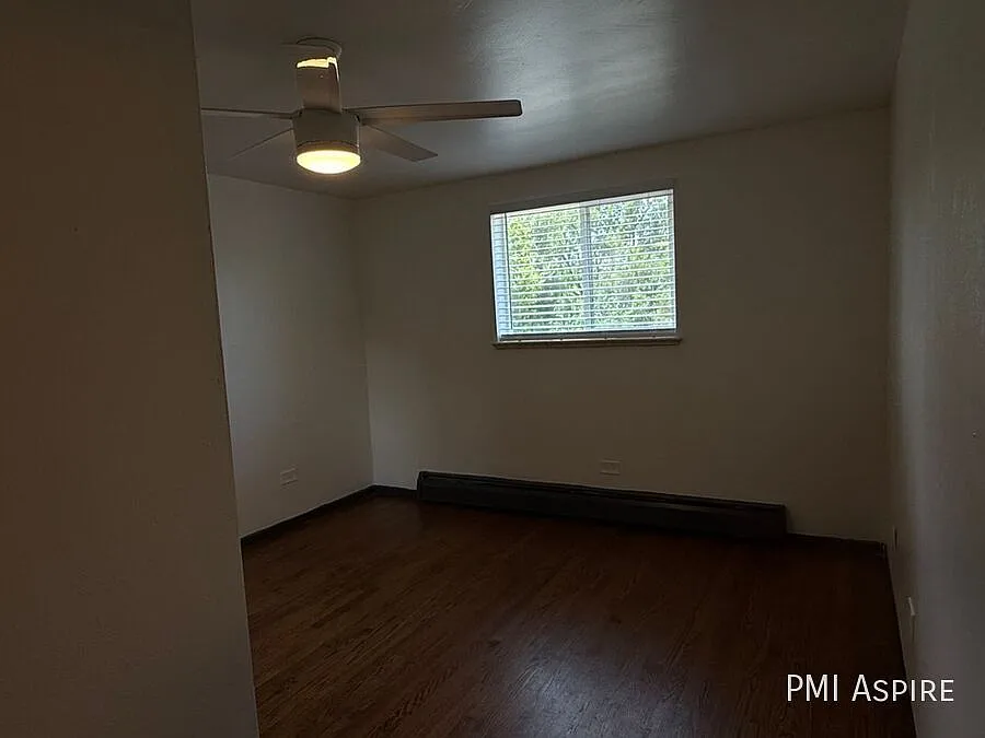 2 Bedroom 1 Bathroom Apartment in Arvada — Photo 2