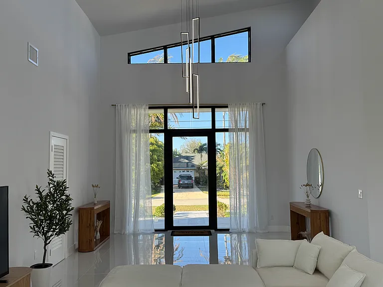 1882 Coral Point Dr — Photo 72