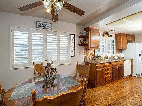 4th image of 4339 Hillview Drive
