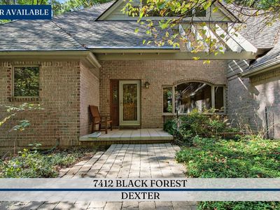 7412 Black Forest Dr, Dexter, MI, 48130