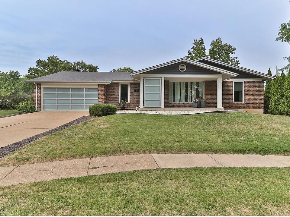 1st image of 9349 Manoroak Dr
