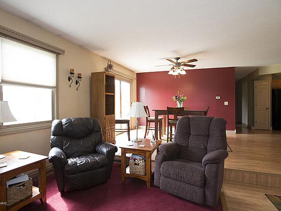 4th image of 2591 S 33rd St