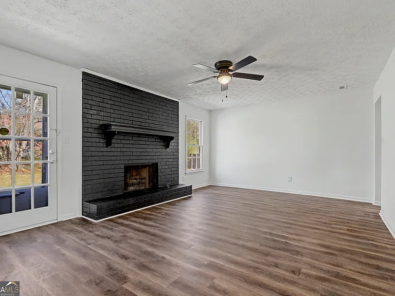 608 S Jeff Davis Dr — Photo 7