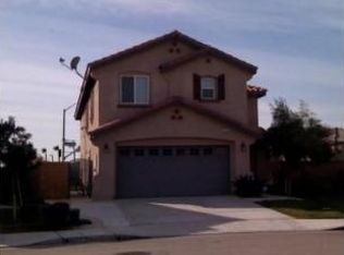6326 Camelback Ln, Fontana, CA 92336