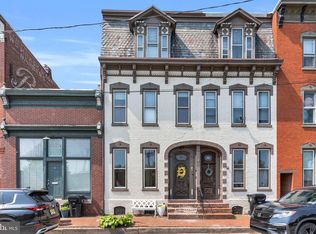 566 Race St, Harrisburg, PA 17104