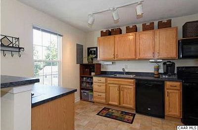 5th image of 1354 Villa Way Unit F
