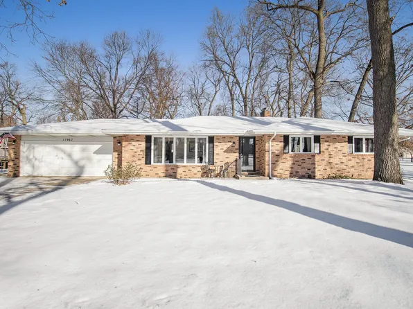 11967 E Jefferson Rd, Mishawaka, IN 46545