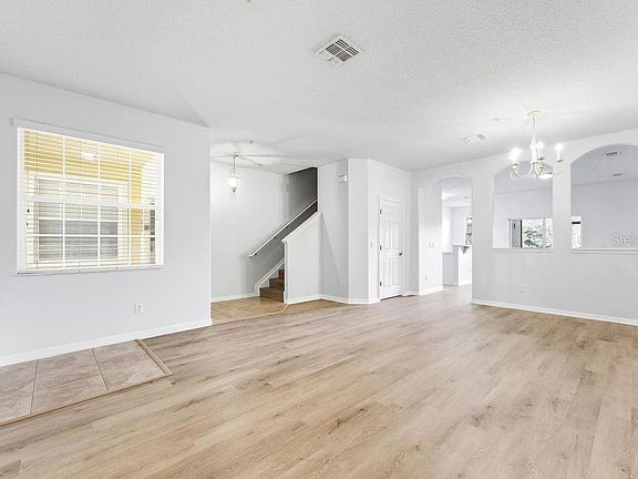5th image of 2795 Oakwater Dr