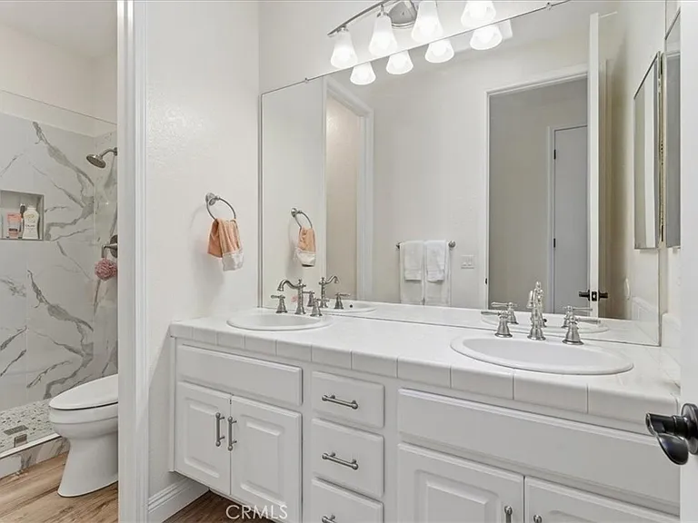 2749 Silver Oak Pl — Photo 29