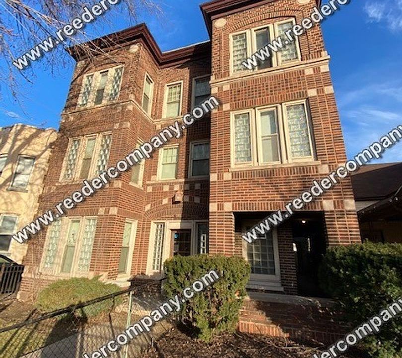 1st image of 3615 Grand Blvd APT 1