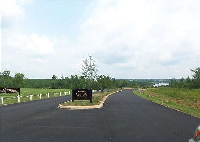 1st image of 7 Mill Mount Dr