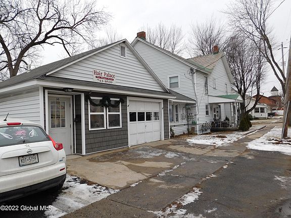 2nd image of 14 Fairview St
