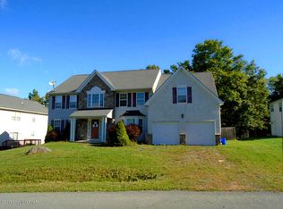 2363 Snapdragon Point, East Stroudsburg, PA 18301