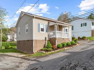 102 Short St, Fries, VA 24330