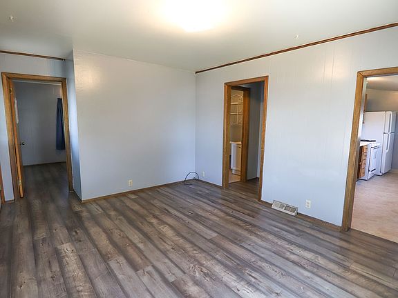 3rd image of 39 N Sheridan Ave
