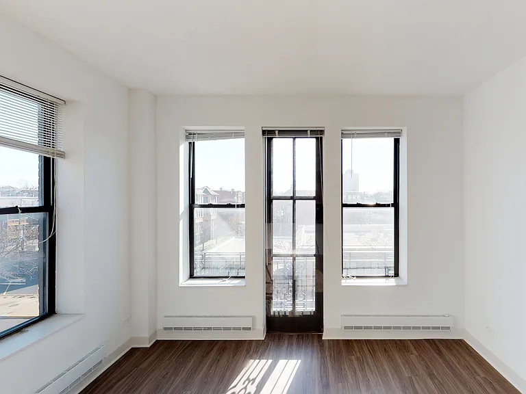 Dining/Living room