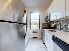 83-14 Lefferts Blvd