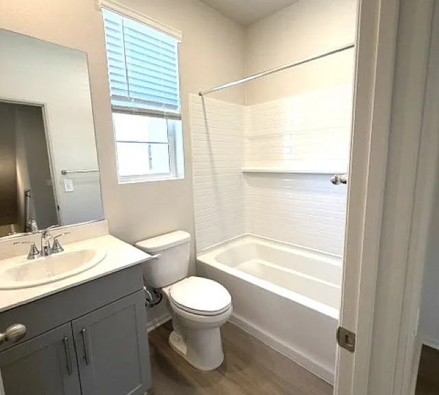 4731 Merida Way — Photo 17