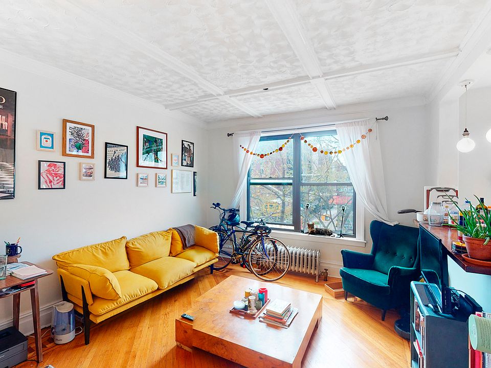 1st image of 2031 Bedford Ave APT 2R