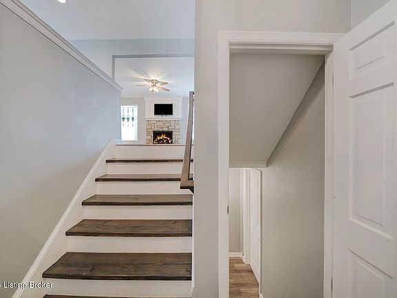5th image of 3128 Sunny Ln