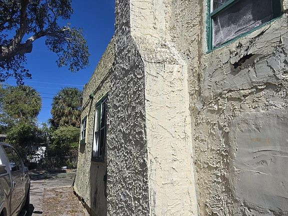 4th image of 1150 W 25th Street