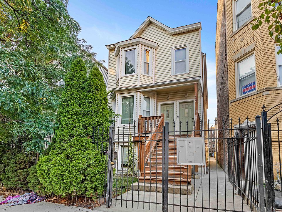 1st image of 3632 W Dickens Ave