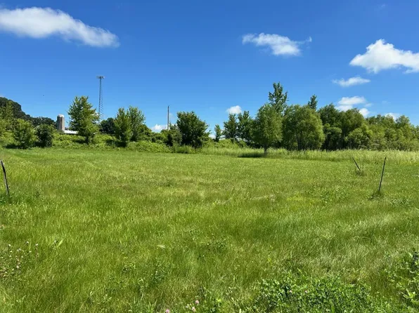 2396 Haddonstone Ln NE, Owatonna, MN 55060