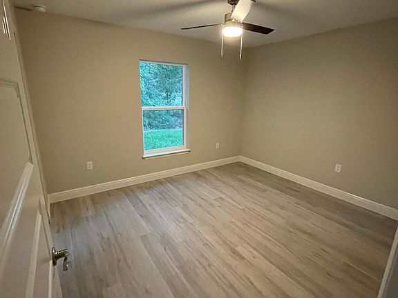 4th image of 7368 N Ireland Dr