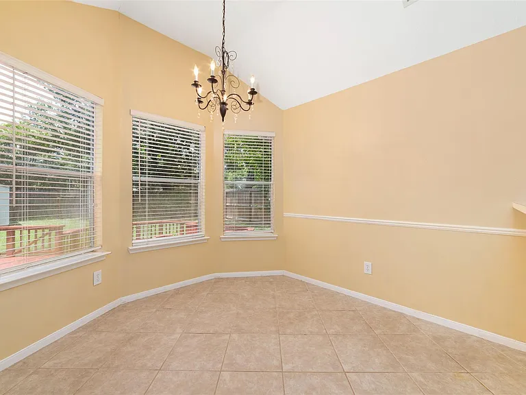 1503 Telkwa Dr — Photo 6